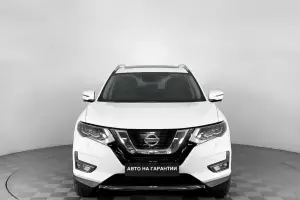 Nissan  17
