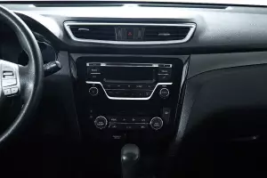 Nissan  11