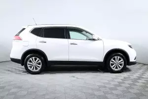 Nissan  3