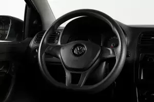 Volkswagen  9