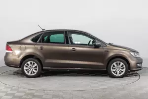 Volkswagen  3