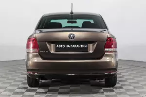Volkswagen  5