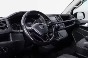 Volkswagen  9