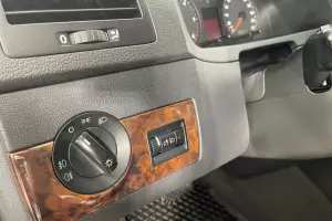 Volkswagen  9