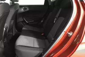 Kia  10