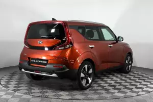 Kia  4