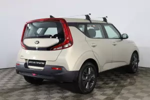 Kia  4