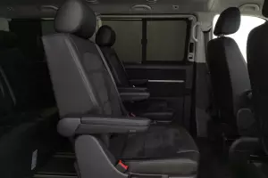 Volkswagen  8