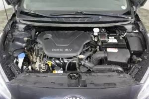 Kia  10