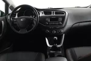 Kia  9