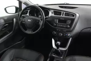 Kia  7