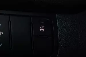 Kia  11