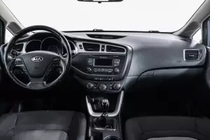 Kia  7