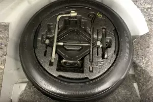 Kia  3