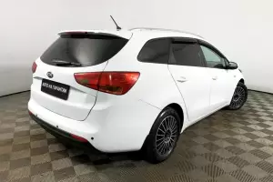 Kia  17