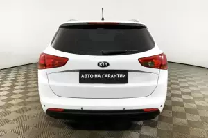 Kia  16