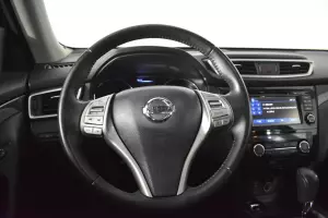 Nissan  8
