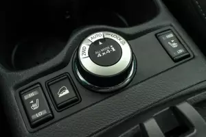 Nissan  7