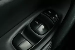 Nissan  3