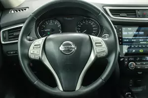 Nissan  12