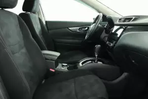 Nissan  1