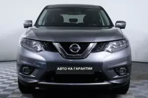 Nissan  2