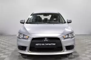 Mitsubishi  2