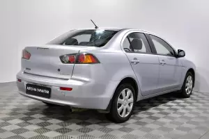 Mitsubishi  3