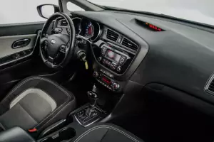 Kia  14