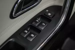 Kia  6