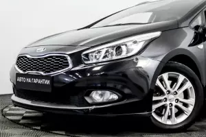 Kia  19