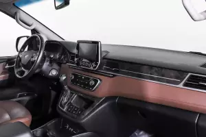 Hyundai  8