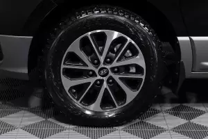 Hyundai  1