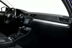 Skoda  9