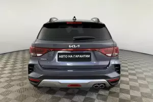 Kia  18