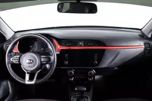 Kia  10