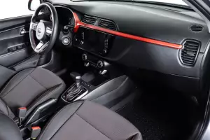 Kia  12