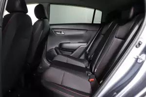 Kia  15