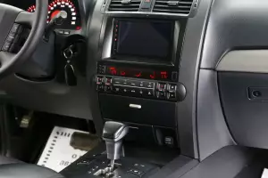 Kia  10