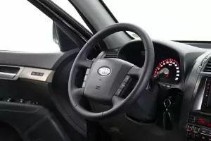 Kia  6