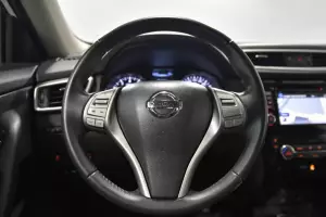 Nissan  11