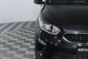 Kia  5