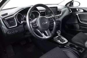 Kia  7