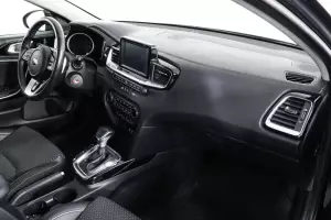 Kia  8