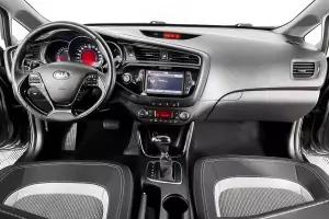 Kia  8