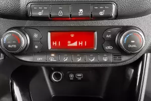 Kia  4