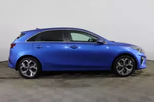 Kia  3