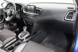 Kia  7