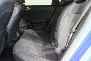 Kia  8