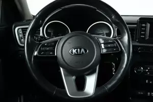 Kia  14